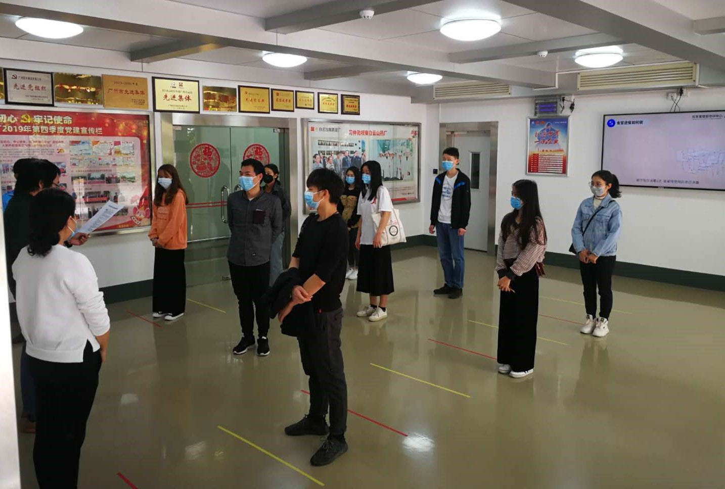 总厂金戈车间品牌党支部防控复工两不误、孜孜贡献显继续