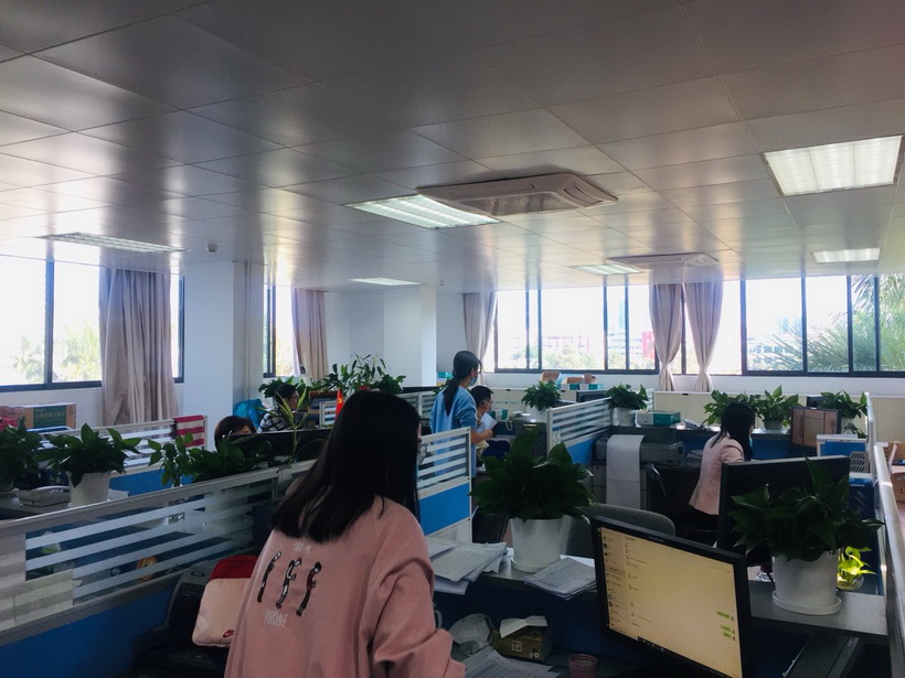 财务守后方，，，，，，，专业助力精准“抗疫”——记总厂财务部团队