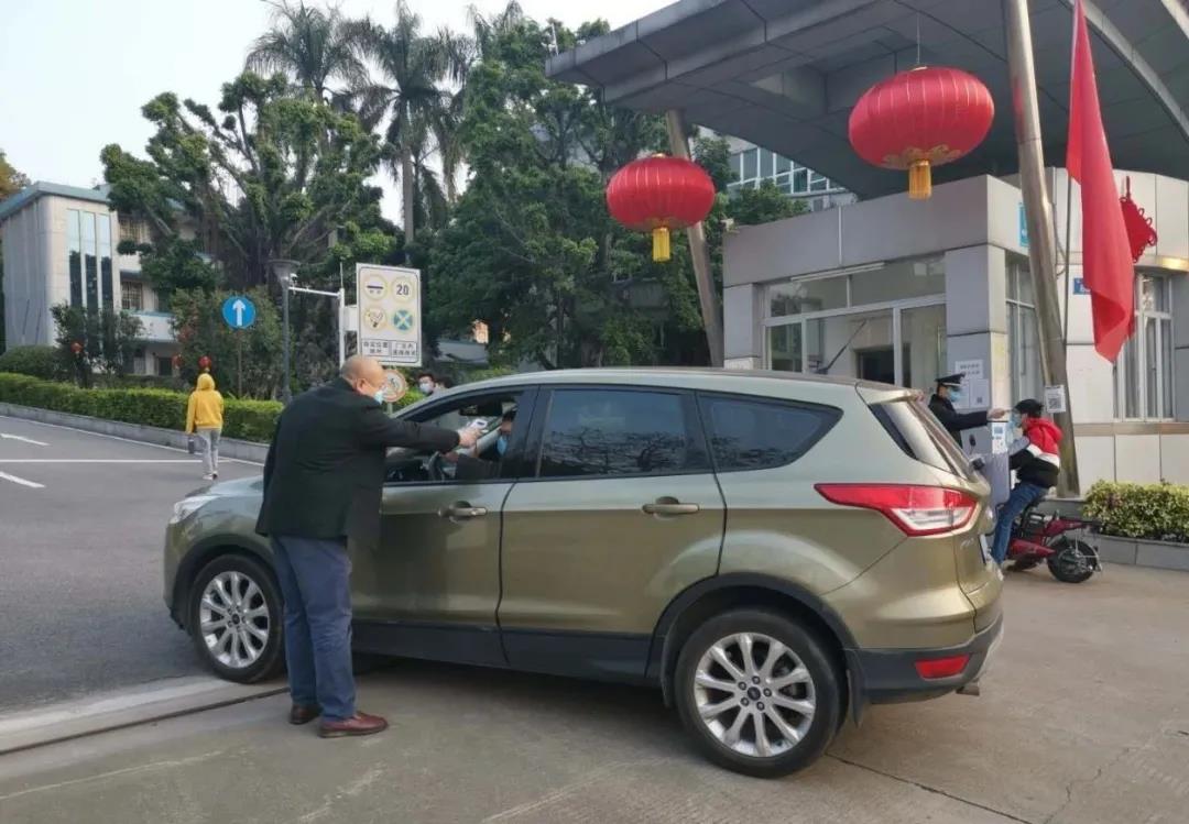 通俗岗位上的坚守与贡献——记坚守在总厂防控一线的党员同志康彦豪