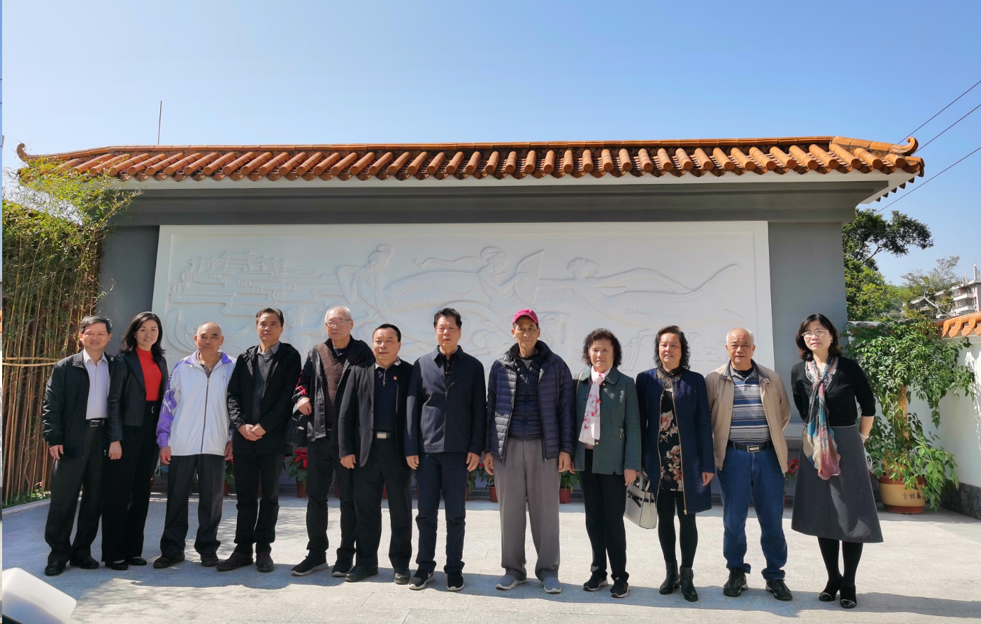 新春送祝福 关爱一直步——36365官网开展节前慰问退休员工系列运动