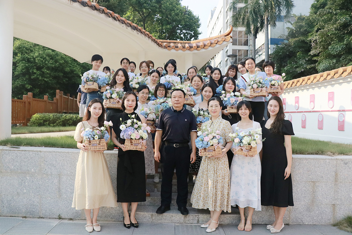 一起来品这场诗情“花”意吧！——总厂工会举行“喜迎二十大 花漾向未来” 手工系列运动（一）